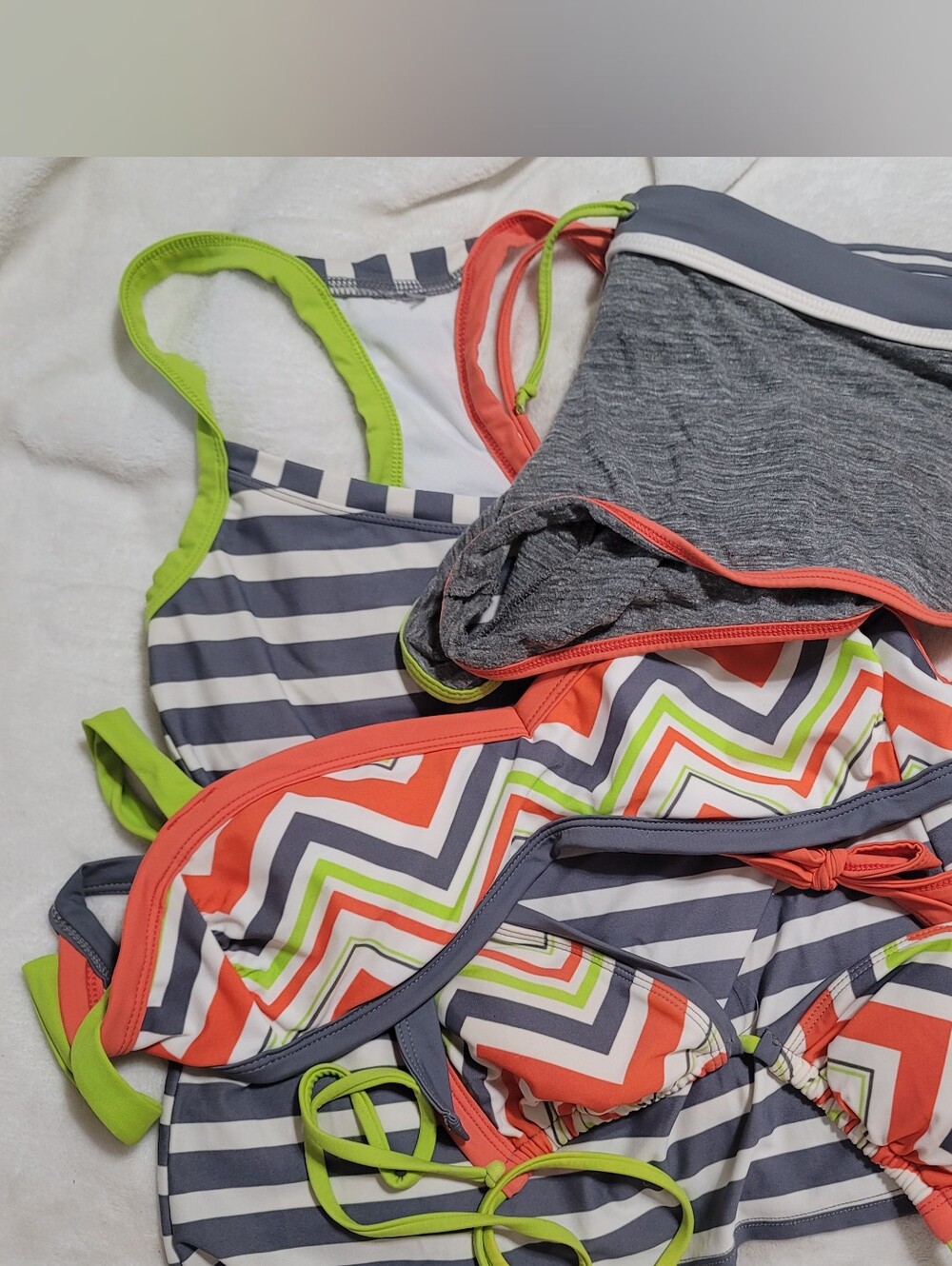 Swimsuit Stripe 4 Piece Bikini Set Bundle in Coral, Gray & Lime Sz L Swim